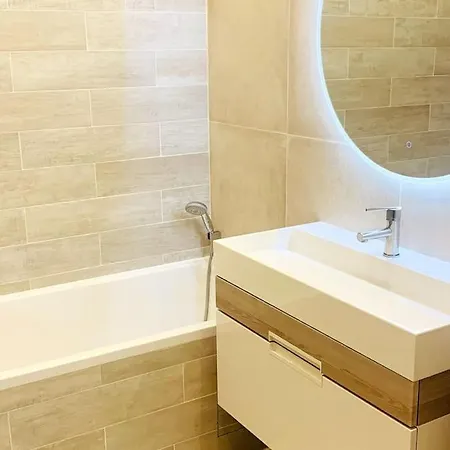 Apartament Luxieux Trocadero Tour Eiffel 90 M2